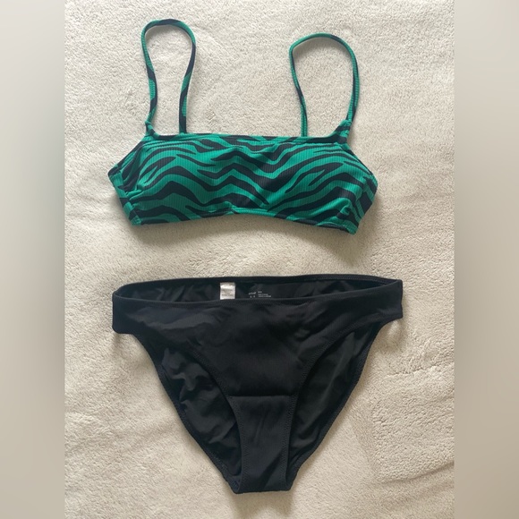 Bikini Top - Picture 3 of 3